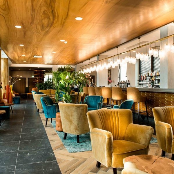 HÔTEL KOPSTERTerrapole 20 ans